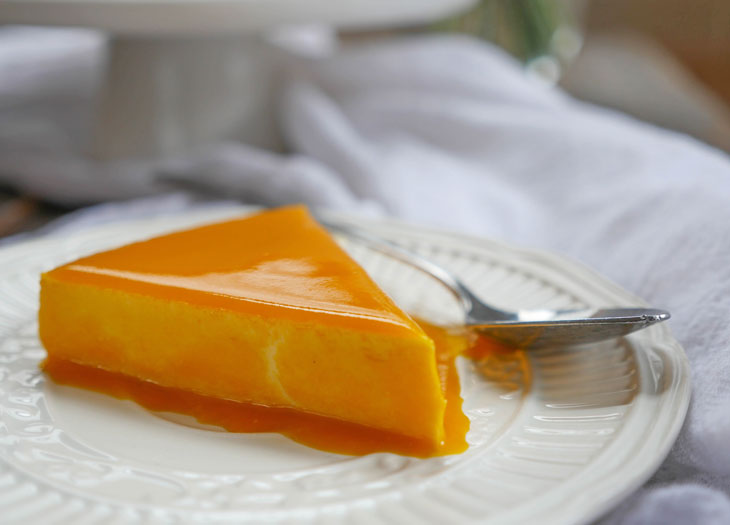 3-ingredient Mango Cheesecake