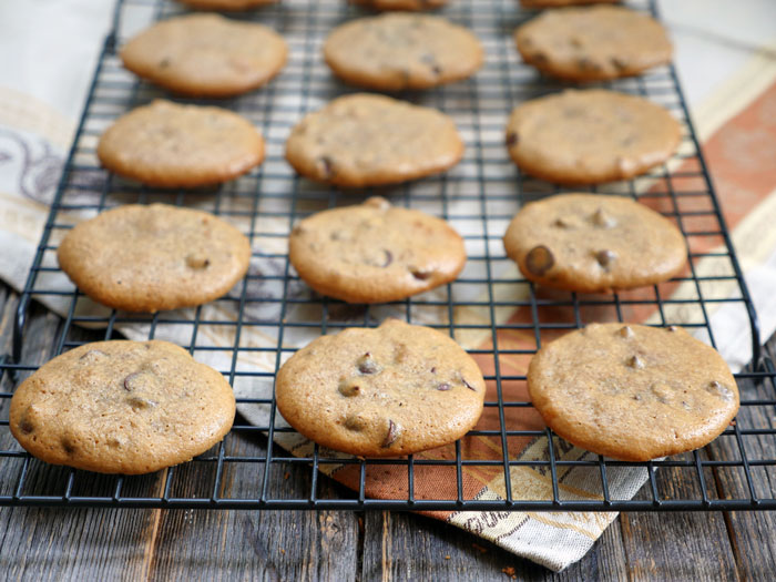 4-ingredient Tahini Chocolate Chip Cookies by Ashley of MyHeartBeets.com